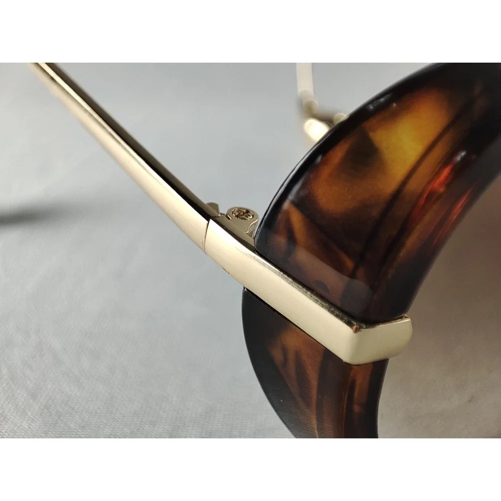 Women's Tortoise Shield Aviator Sunglasses‎ Gold Teardrop Temples Gradient Lens